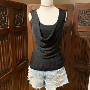 Cache black tank two layered